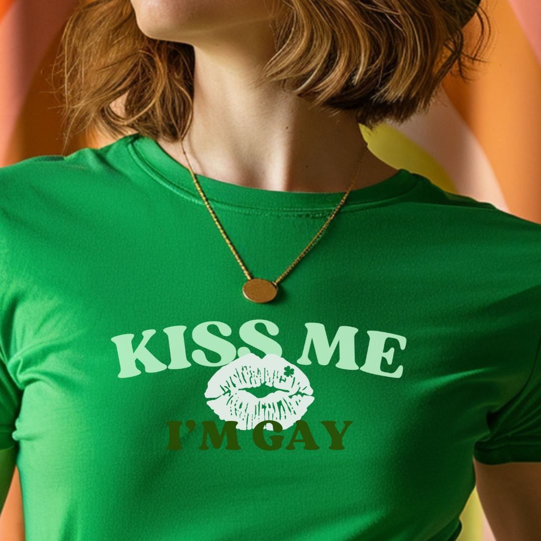 Kiss me I'm Gay - Unisex Jersey Short Sleeve Tee